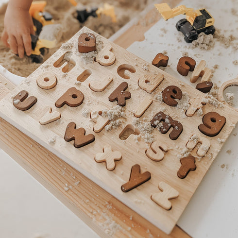 QTOYS - Natural Lowercase Puzzle